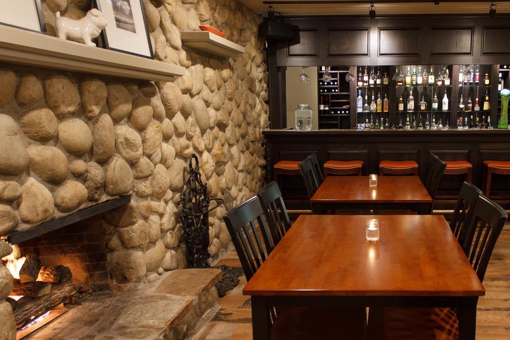 The Bulldog Hotel Silver Star Ngoại thất bức ảnh