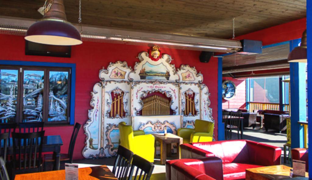 The Bulldog Hotel Silver Star Ngoại thất bức ảnh