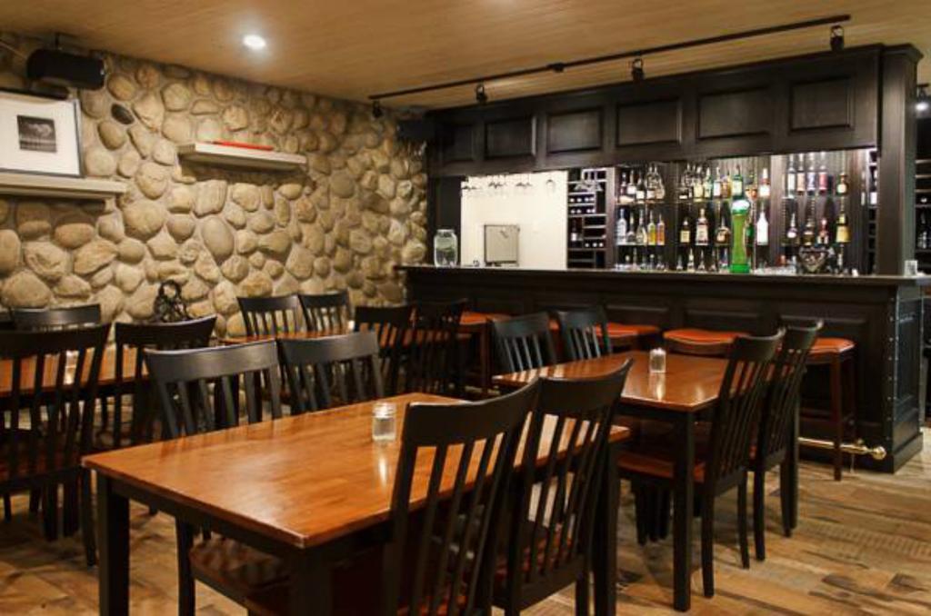 The Bulldog Hotel Silver Star Ngoại thất bức ảnh